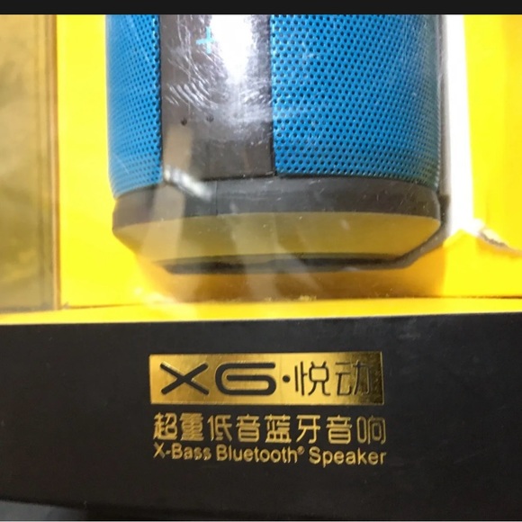 W-KING X6 BLUETOOTH WATERPROOF SPEAKER, X-BASS WIRELESS SPEAKER - Picture 2 of 4